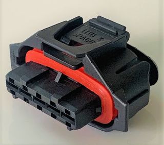 Engine Management Plug- 5 Pin