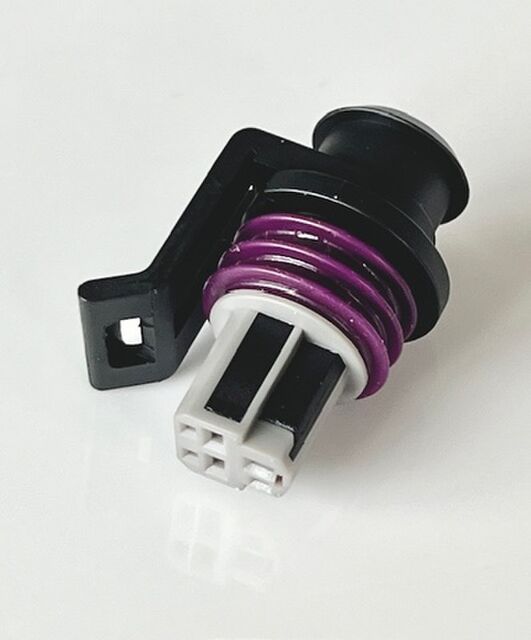 Engine Management Plug - 3 Pin