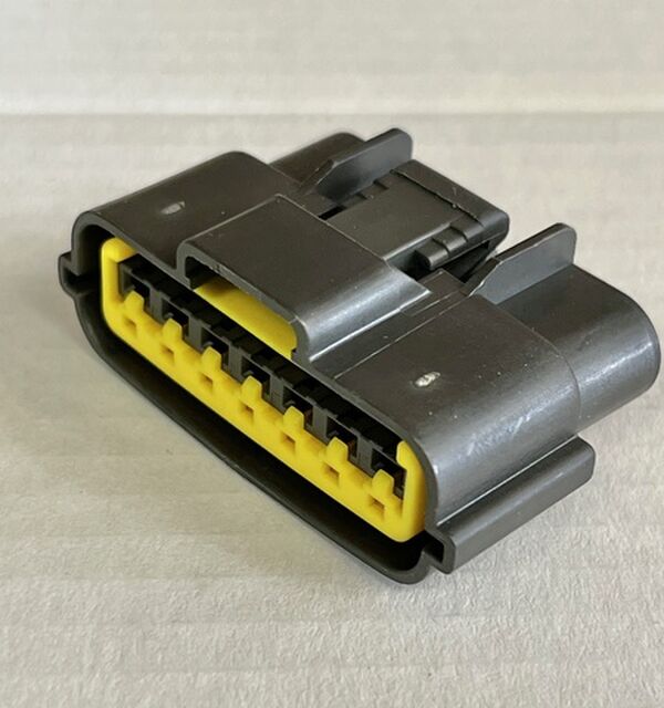 Engine Management Plug - 7 Pin